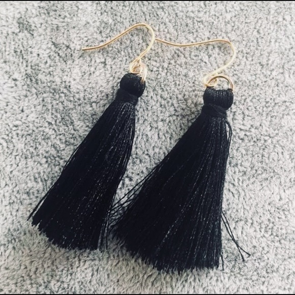 Get 3 pairs of Tassel Earrings! ❤️ - Picture 3 of 5